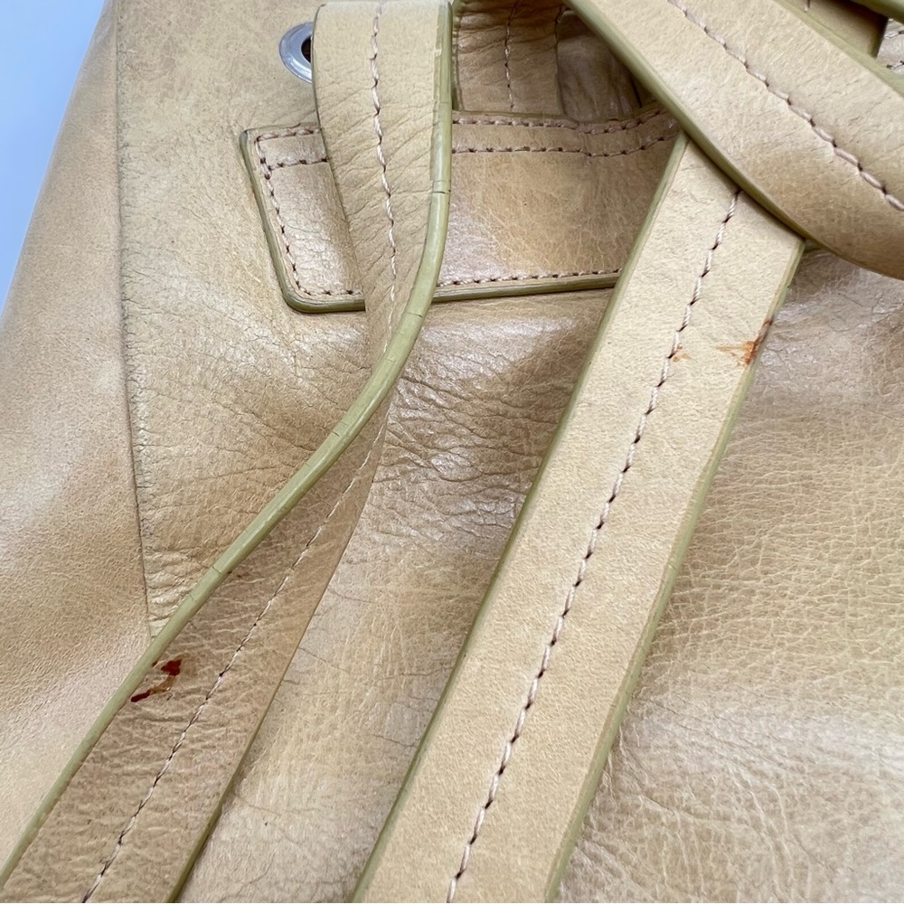 Volée Drawstring Backpack Yellow/Tan Beige - Picture 13 of 14